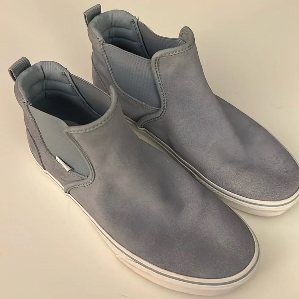 Vans Asher Chelsea Suede Mid Boot in Blue Fog Slip On Sneaker Skater Size 9.5 - Picture 3 of 13